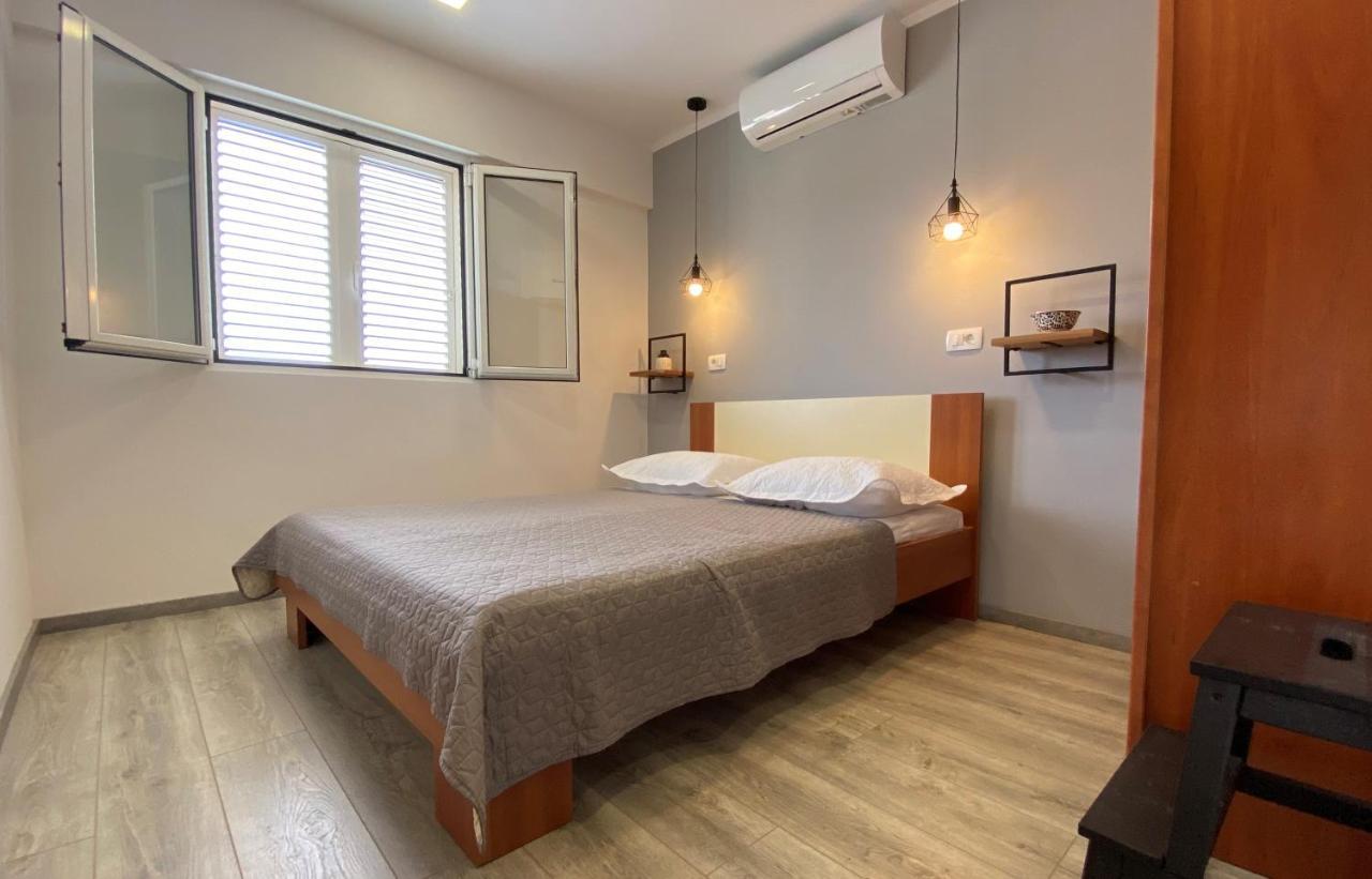 Apartmani Nikmar Makarska Buitenkant foto